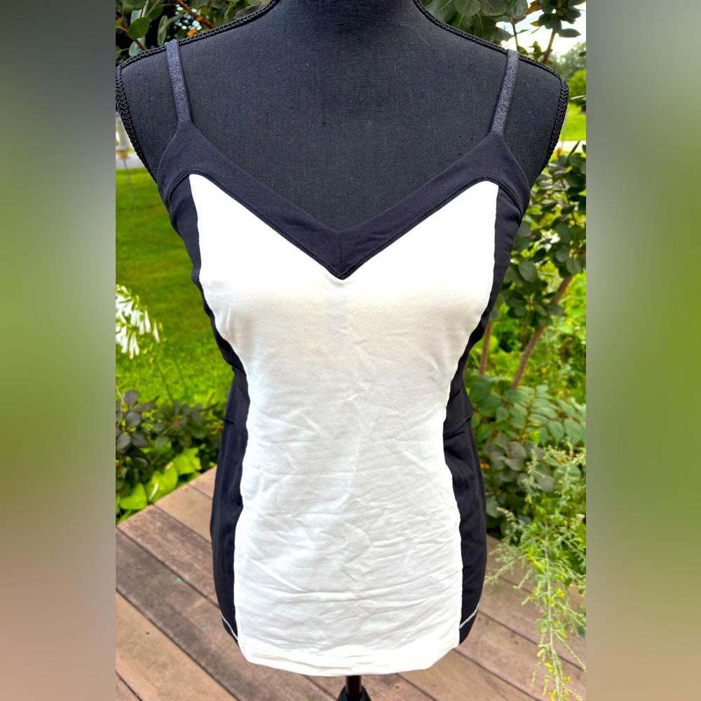 Lululemon Athletica Black and White Camisole